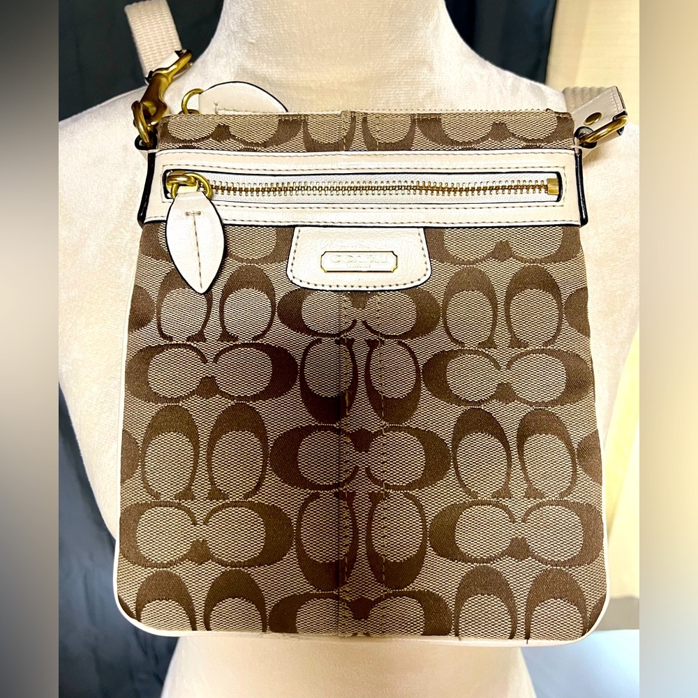 🇺🇸 Authentic Coach Crossbody Bag